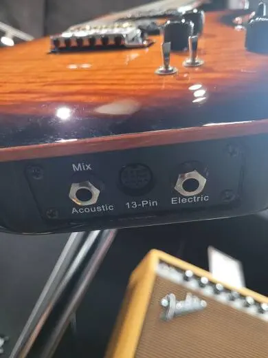 Godin - LGXT Cognac Burst Flame AA 2